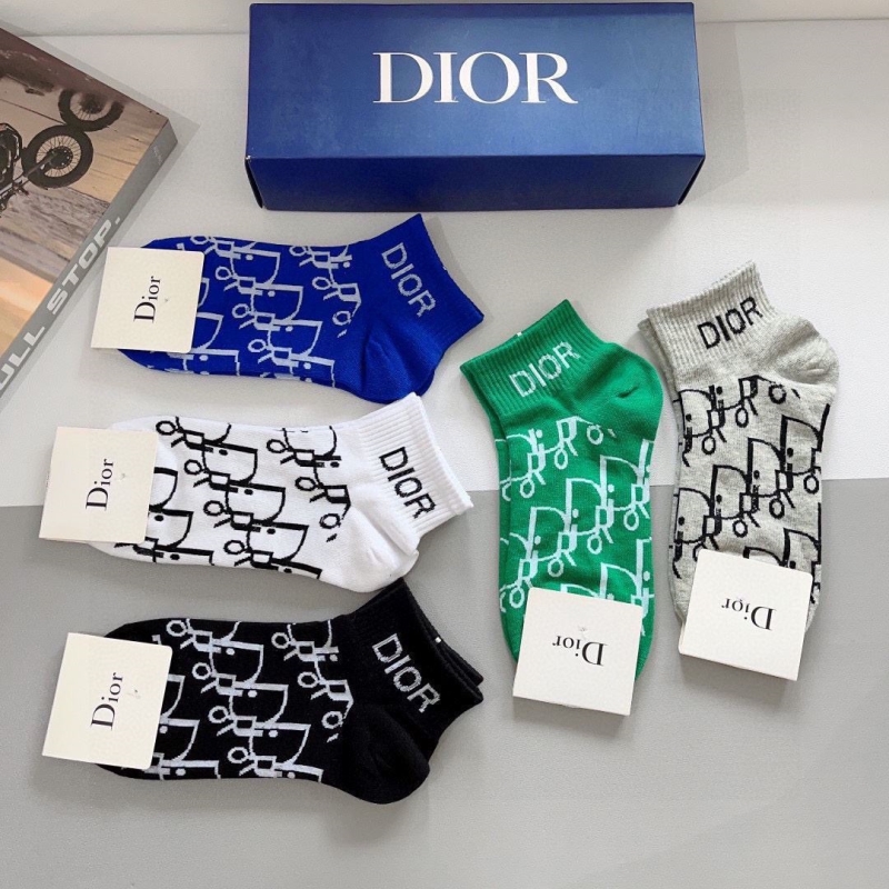 DIOR